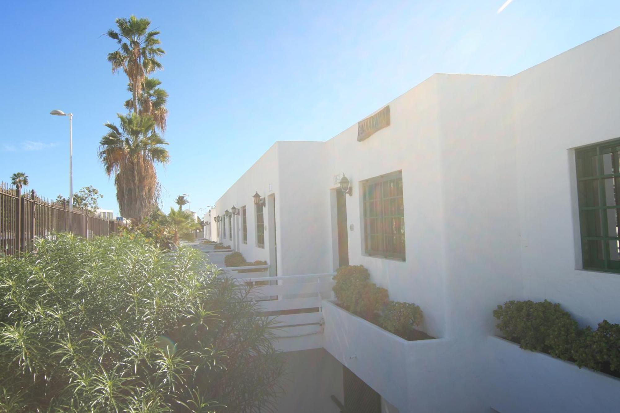 Apartamentos Guanarama Puerto del Carmen  Exteriör bild